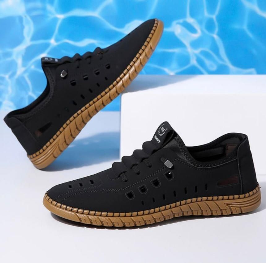 VERO Black Men's Stylish Laser Cut Casual Shoes